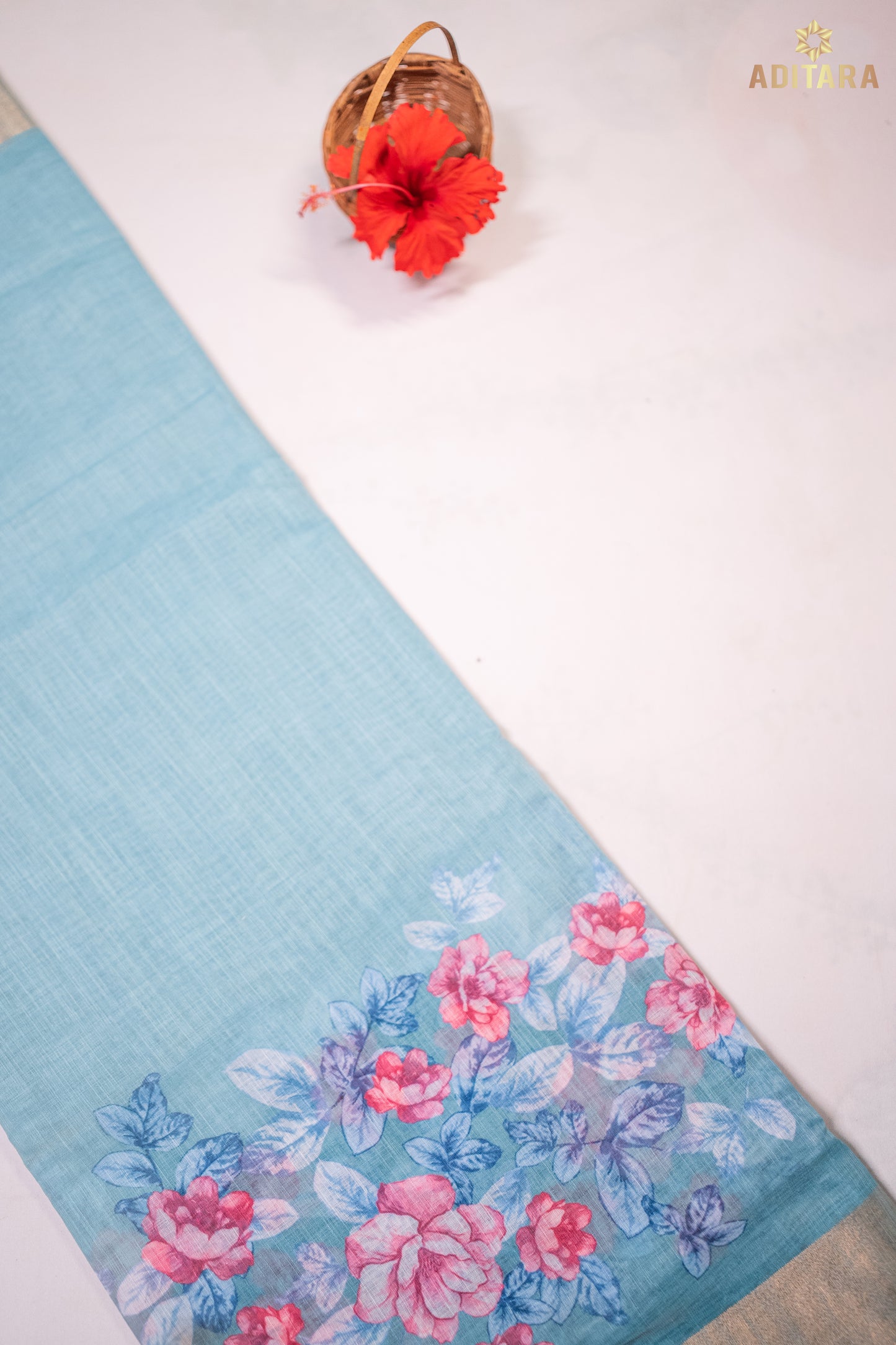 Aakashaa - A Classic Look Saree