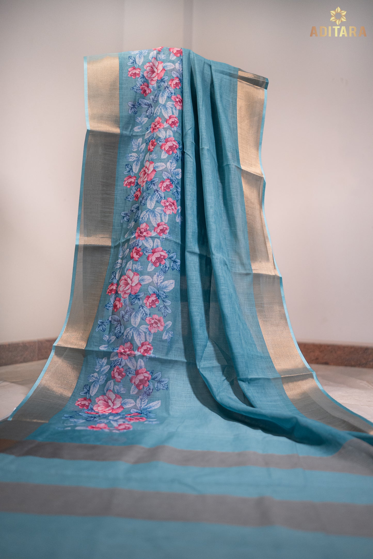 Aakashaa - A Classic Look Saree